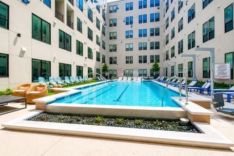Cool off in the resort style pool or simply relax and enjoy the sunshine during your stay.