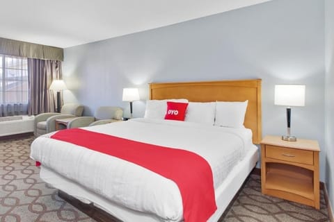 Unit with King Bed