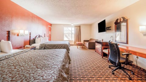 Unit with 2 King Beds