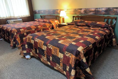 Unit with 2 Full Beds