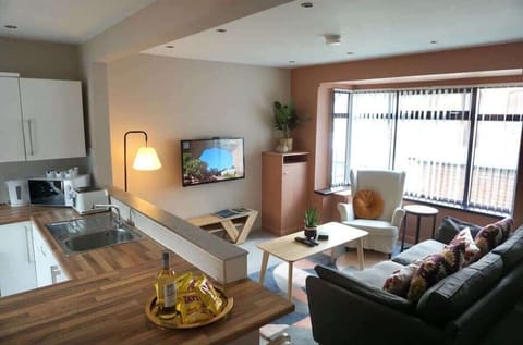 Living Room / Lounge