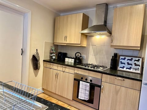 Well organised kitchen for easy cooking