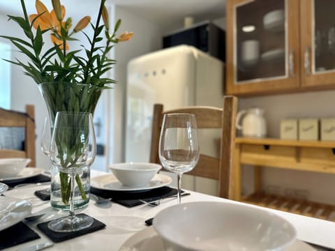 Simple and modern dining setup