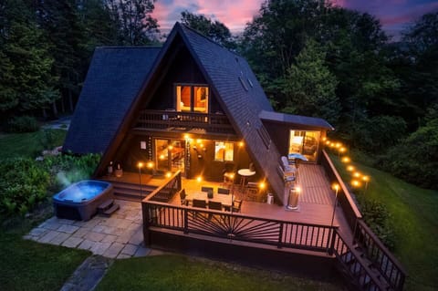 Cozy nights at the hot tub and the back patio