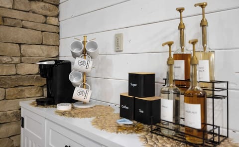This coffee station is your official invitation to take it easy and sip on some perfection.