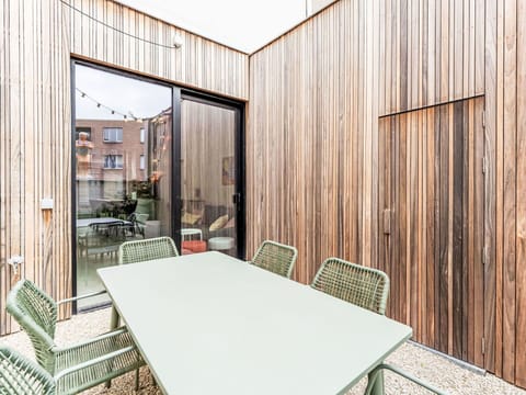 Hill Station, Mountain Village, Balcony, Alps