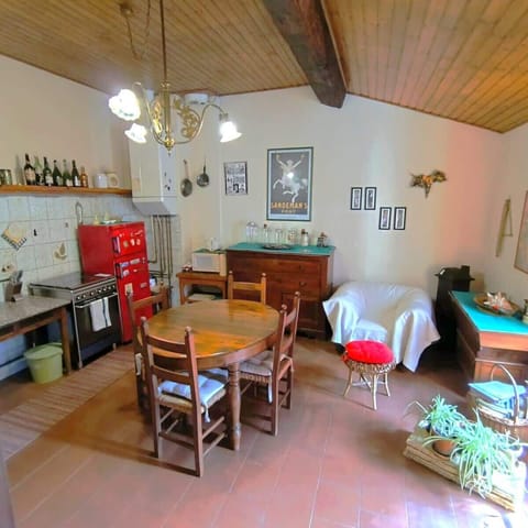 Zona Pranzo e Angolo Cottura