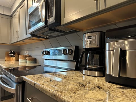 Fully stocked kitchen with everything you will need for a home cooked meal!