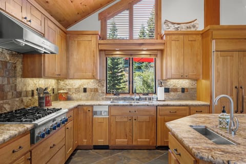 Dishes with a View - Moonridge Lodge