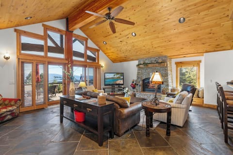 Living Room- Moonridge Lodge