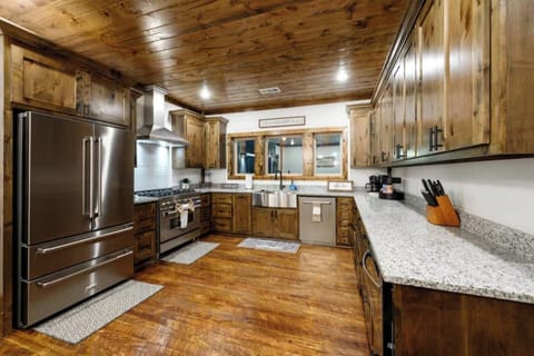 Make memories (and meals) in a kitchen where rustic charm meets modern convenience.