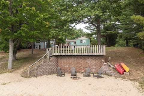 House:  Beach, boats, and bonfires! This is where memories are made.