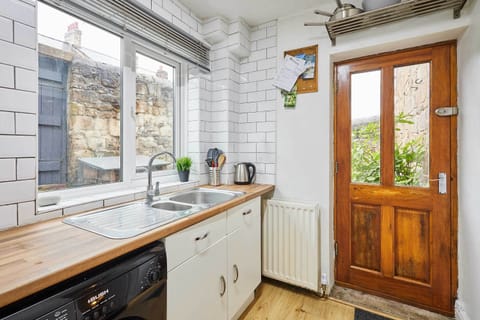 The Reading Room, Hexham - Host & Stay