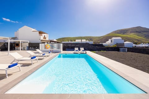 Private pool and terrace