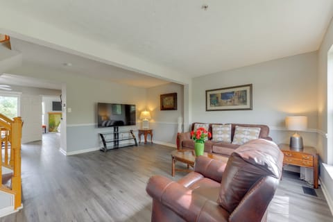 Rosedale Vacation Rental | 4BR | 3.5BA | 1,504 Sq Ft | 6 Steps to Enter