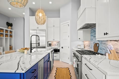 Kitchen, Ground Floor