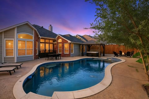 After an exciting day exploring the many nearby attractions, unwind with a relaxing soak in the hot tub or a peaceful evening spent around the fire pit