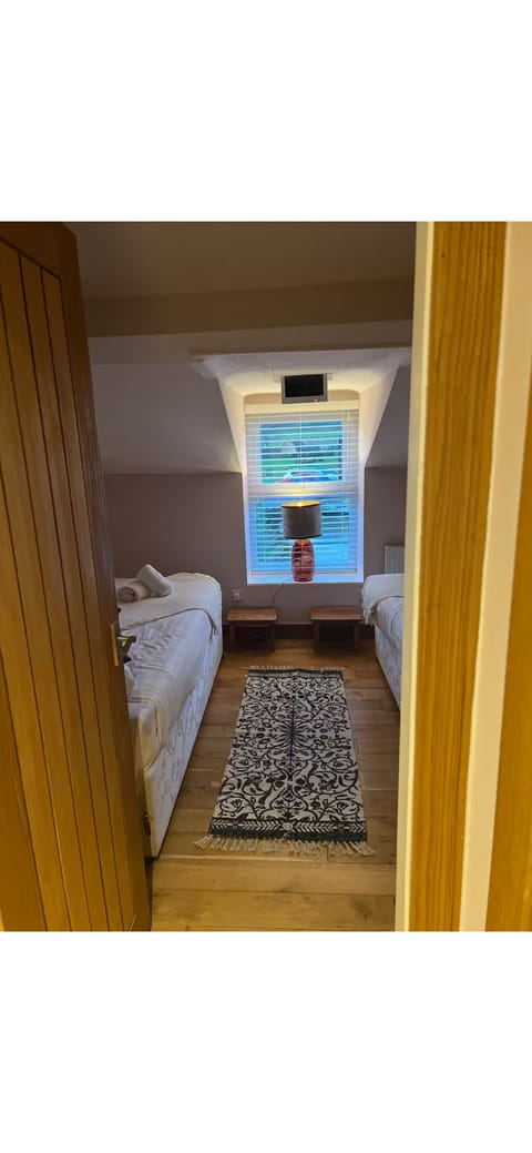 No3 Twin Bedroom 