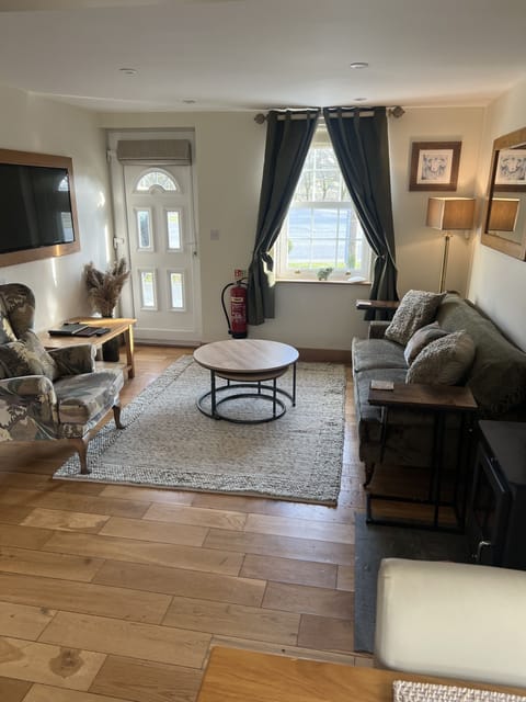 Saddleback Living Room 