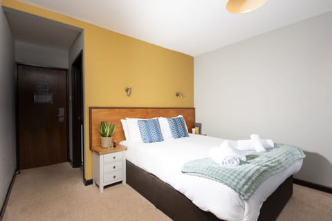 Tolgus King Room with Tv and Ensuite