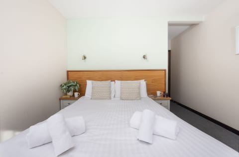Calming King Room with modern touches