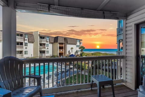 Balcony with a serene and scenic outlook.