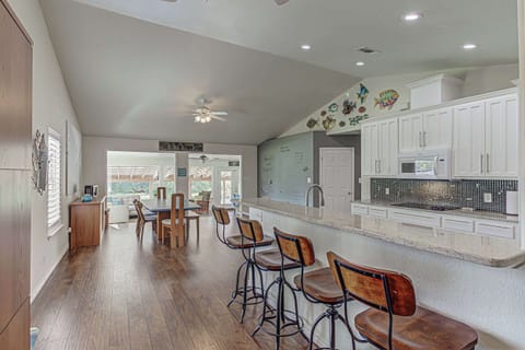 Modern kitchen with breakfast bar seating