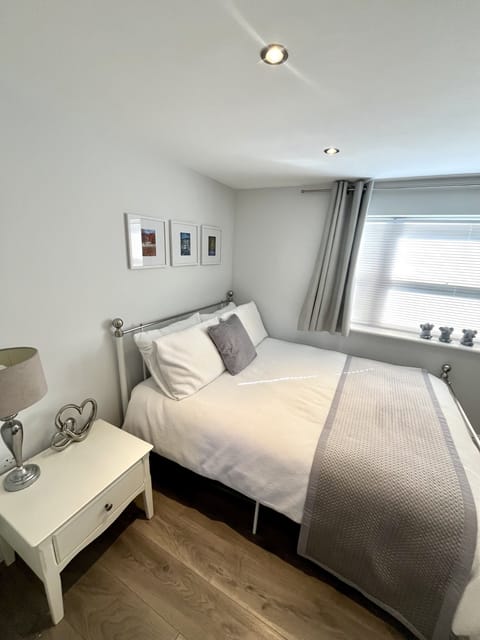Double bed