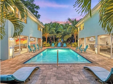 Pool