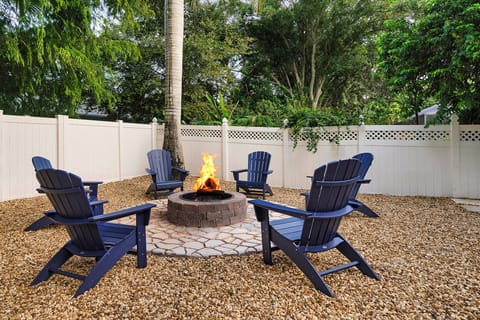 Stories, s’mores, and starlight by the firepit