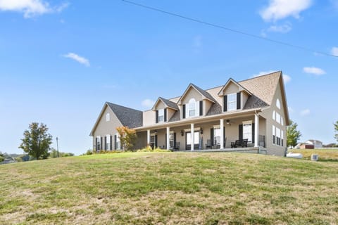 Curb appeal for days. This home looks just as good in person - maybe even better.
