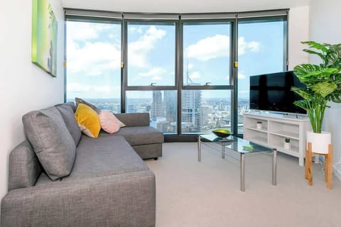 Loungeroom with sofa bed and amazing views!