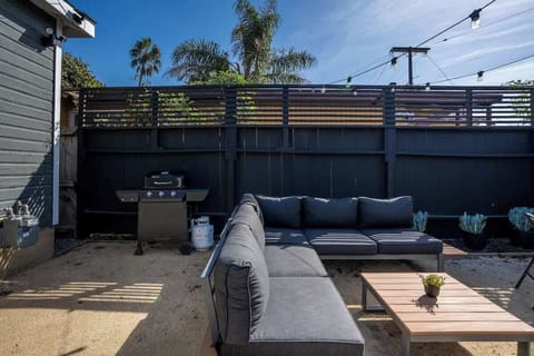 BBQ enthusiasts will love preparing tasty treats on the grill.