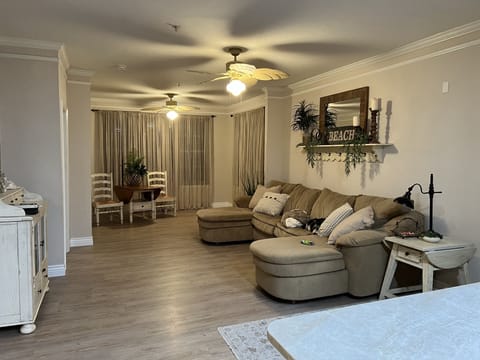 Family room and solarium