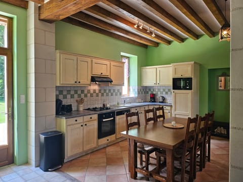 Champagne Gite Kitchen