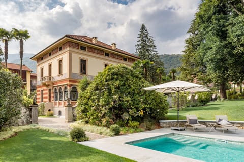 Villa Magnolia - Cannero Riviera, Lake Maggiore - by NORTHITALY VILLAS rentals