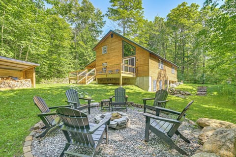 Wilmington Vacation Rental | 3BR | 2BA | 5 Steps to Enter | 2,000 Sq Ft