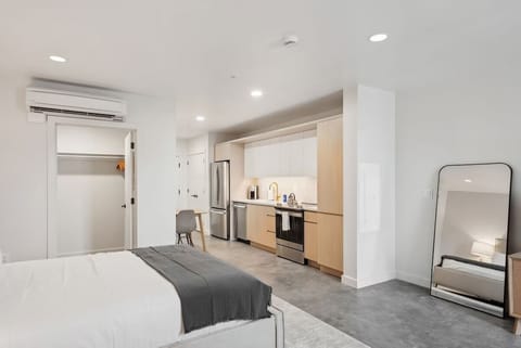 Stretch out in a bright studio with sleek kitchenette.