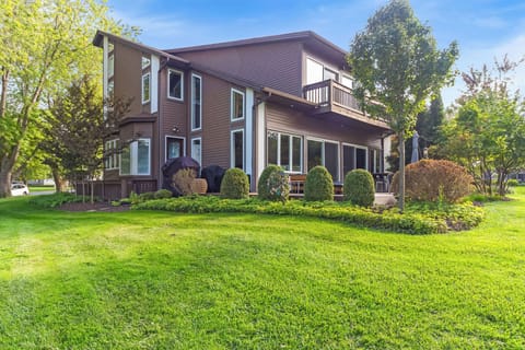 Large home in Douglas, MI