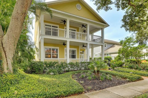 St. Petersburg Vacation Rental | 4BR | 2.5BA | 3,219 Sq Ft | 4 Steps to Enter