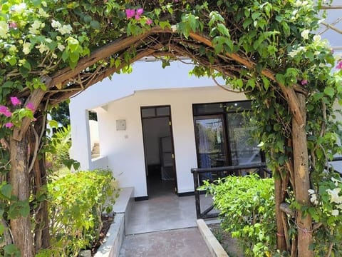 Private entrance 
