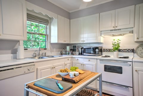 Complete modern appliances, and all the cookware and essentials you'll need.