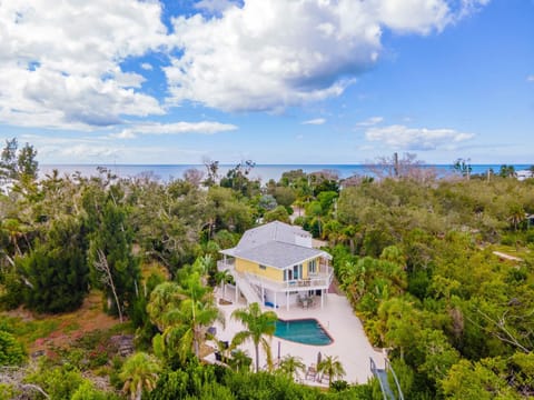 Manasota Bayview – Pool, Dock, Beach, Sleeps 10 (5882)