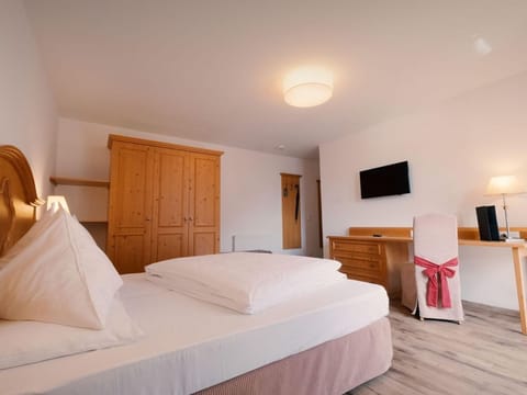 Double room Ursprung with balcony L - Vogl's Nest House in Salzburgerland