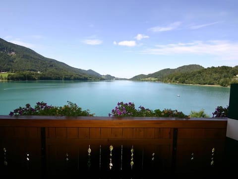 Lake view room L - Vogl's Nest House in Salzburgerland