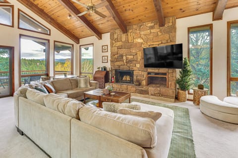 Angel Fire Vacation Rental | 6BR | 4.5BA | Steps to Enter | 4,000 Sq Ft
