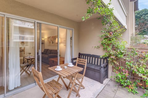 San Diego Vacation Rental | 1BR | 1BA | 655 Sq Ft | Step-Free Access