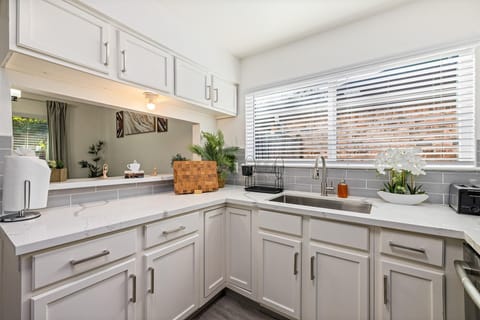 Are you ready to create beautiful memories with your family while embracing the joy of cooking together?