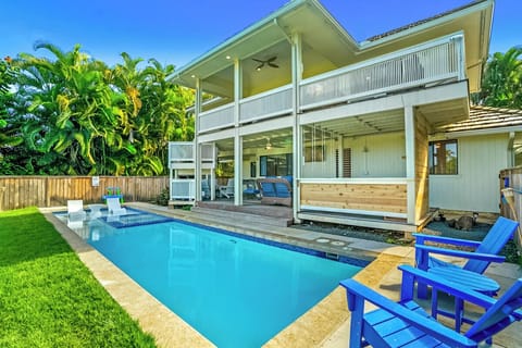Private pool + spa — your own tropical oasis