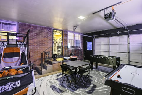 Furniture, Table, Indoors, Desk, Chair